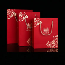 Load image into Gallery viewer, 100pcs/lot Chinese style Red Double Happiness Paper gift bags for Wedding Packaging Bag with Handle Party Favors
