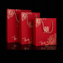 Load image into Gallery viewer, 100pcs/lot Chinese style Red Double Happiness Paper gift bags for Wedding Packaging Bag with Handle Party Favors